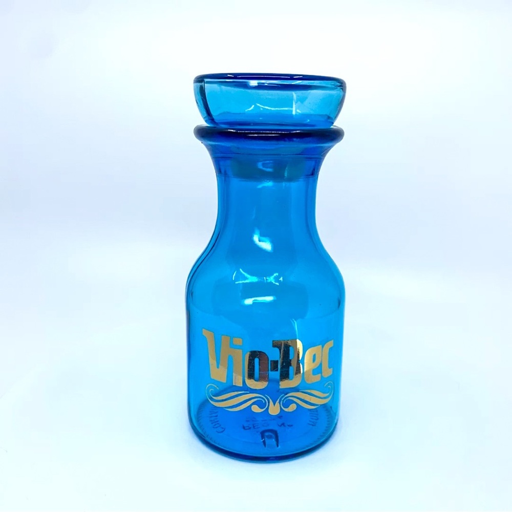 Vintage Belgium Turquoise Vio-Bec Apothecary Jar Gold Lettering 6” Lid